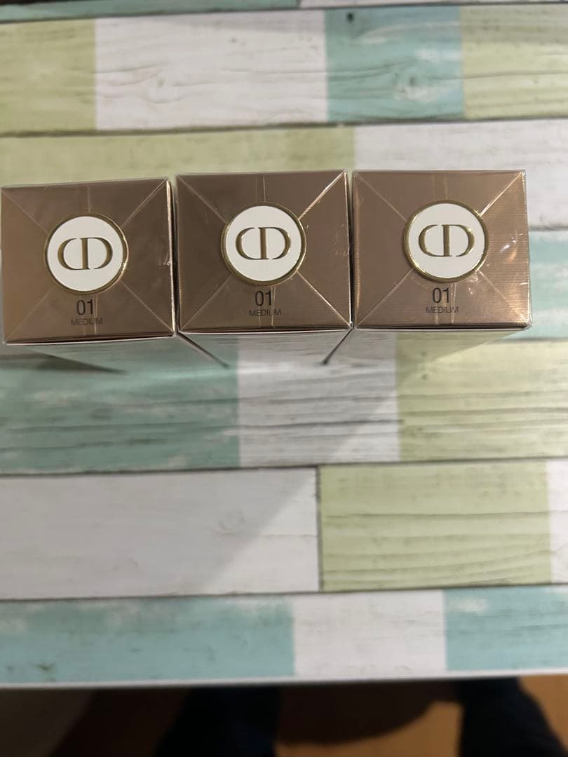 Dior プレステージホワイトルプロテクターUVミネラルBB 01 3本セット