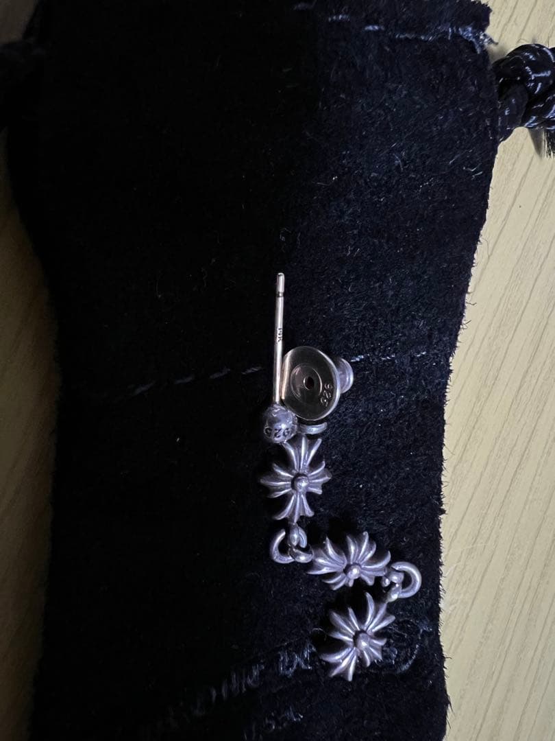 クロムハーツ　ピアス