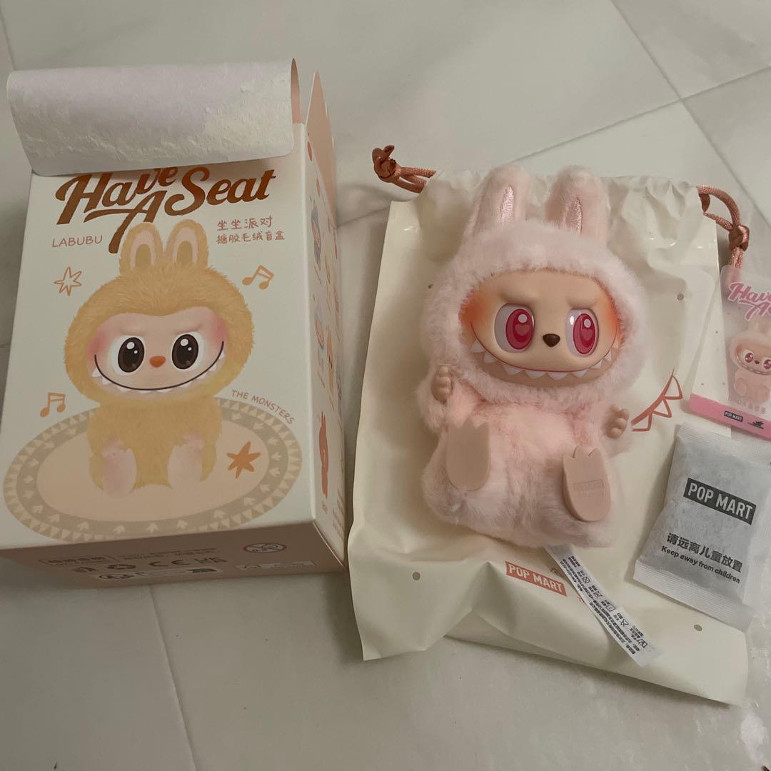ラブブ LABUBU ハブアシート ダダ DADA - メルカリ