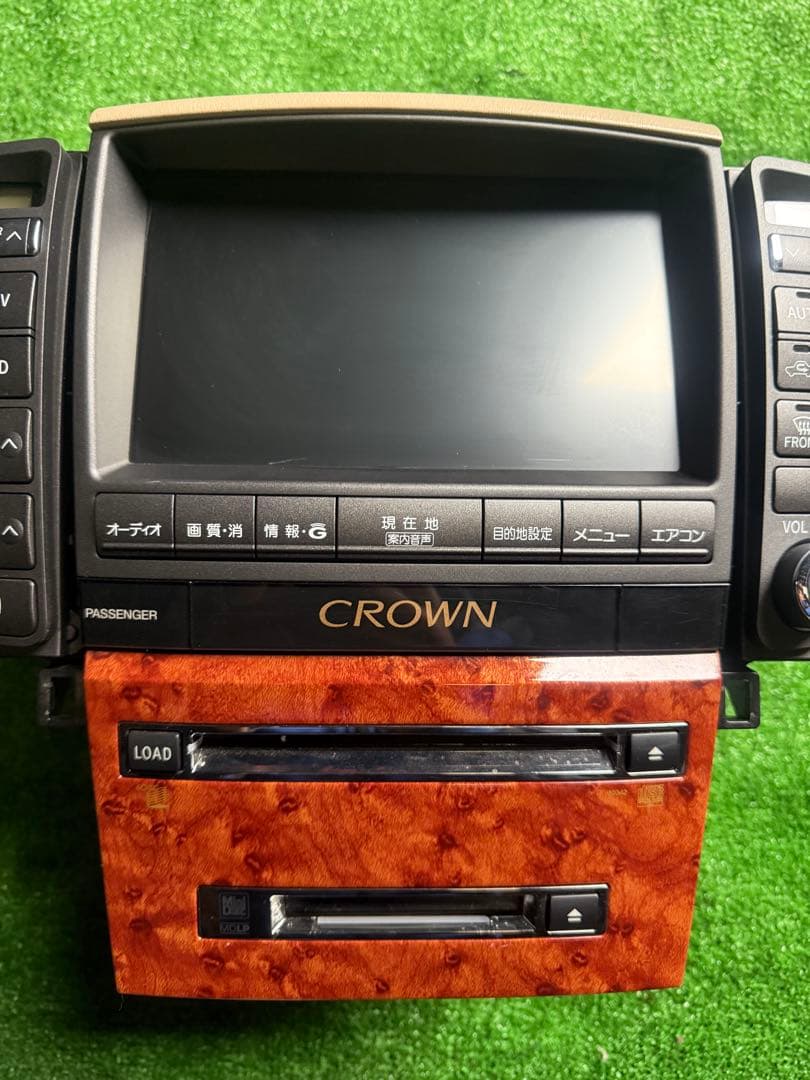 18クラウン　ロイヤル　後期ナビ