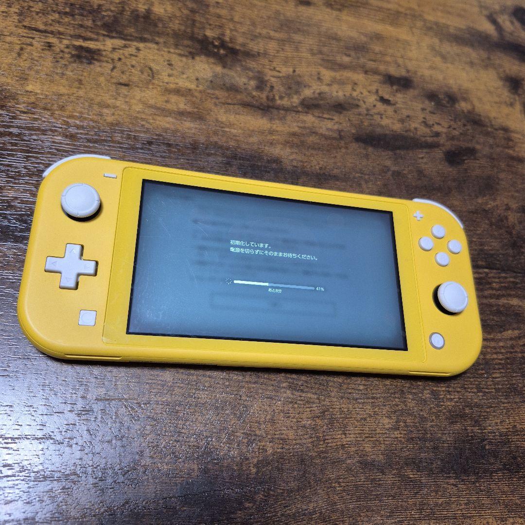 Nintendo Switch Lite 本体　イエロー