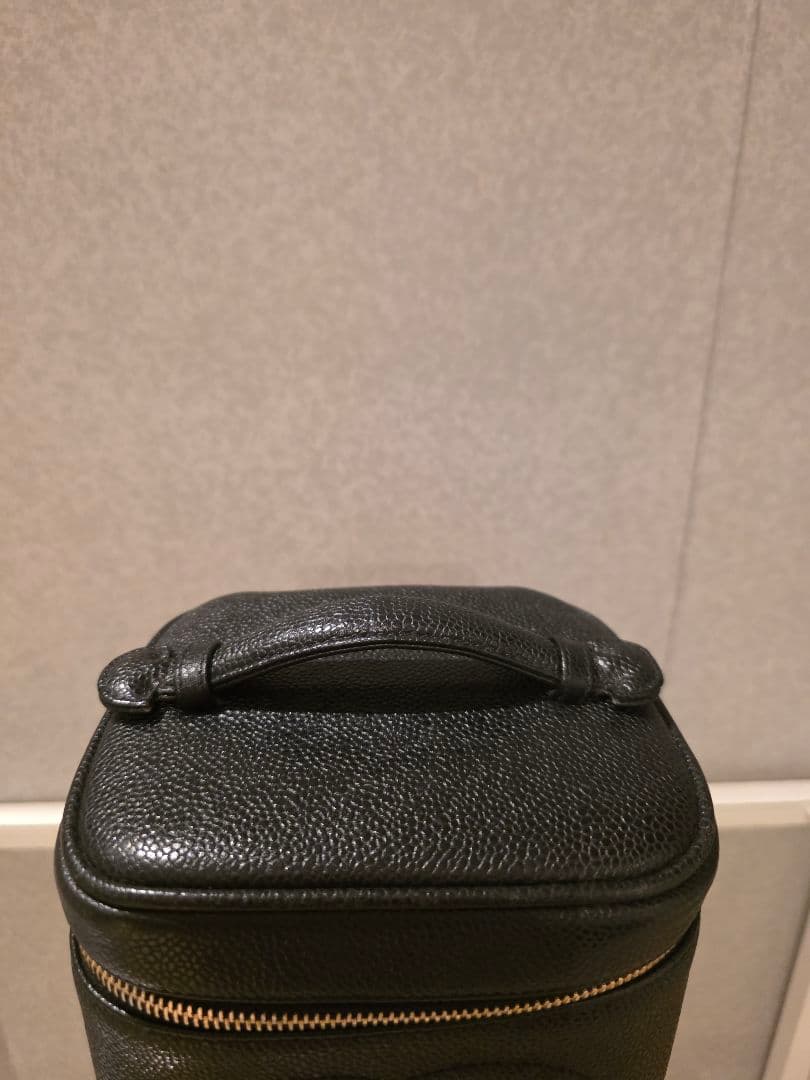 今月中限定値下げ CHANEL シャネル キャビアスキン バニティバッグ