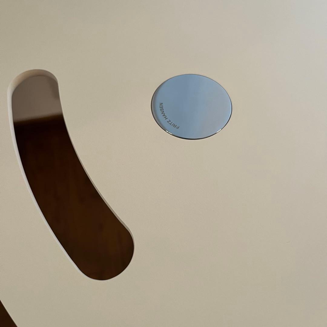 新品 Fritz Hansen フリッツハンセン リトルフレンド サイドテーブル