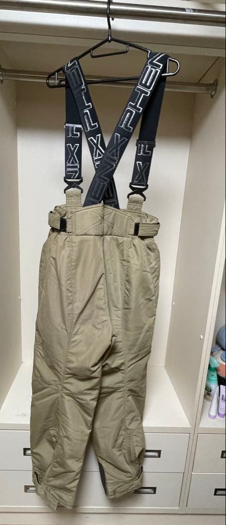 カーキ スキーウェア 上下セット