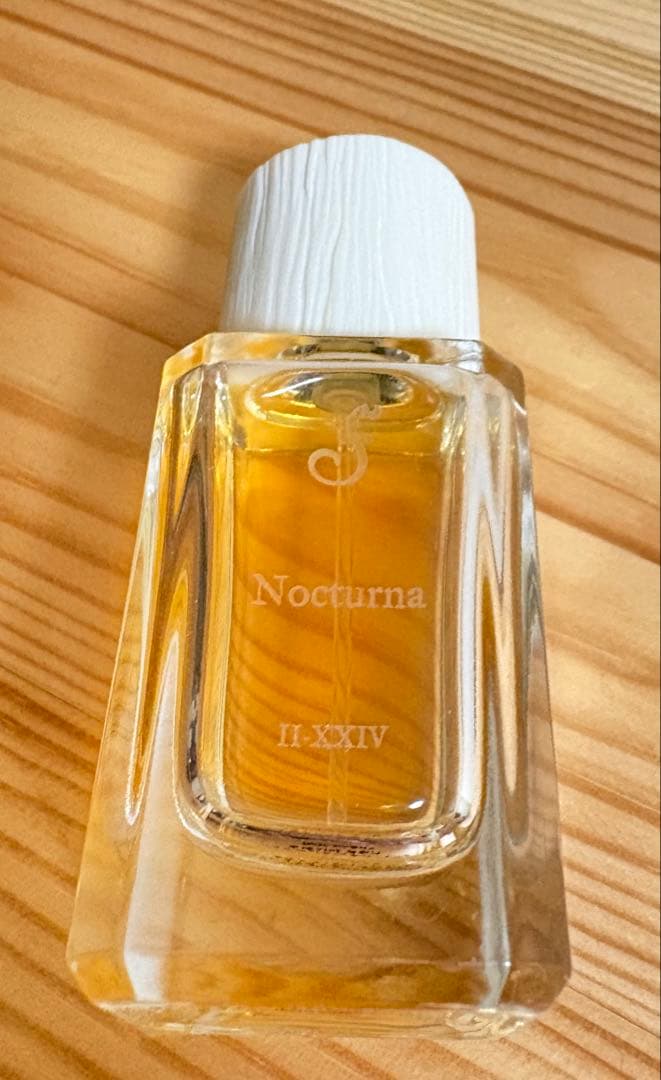 Nocturna II-XXIV ユニセックス香水 フエギア fueguia