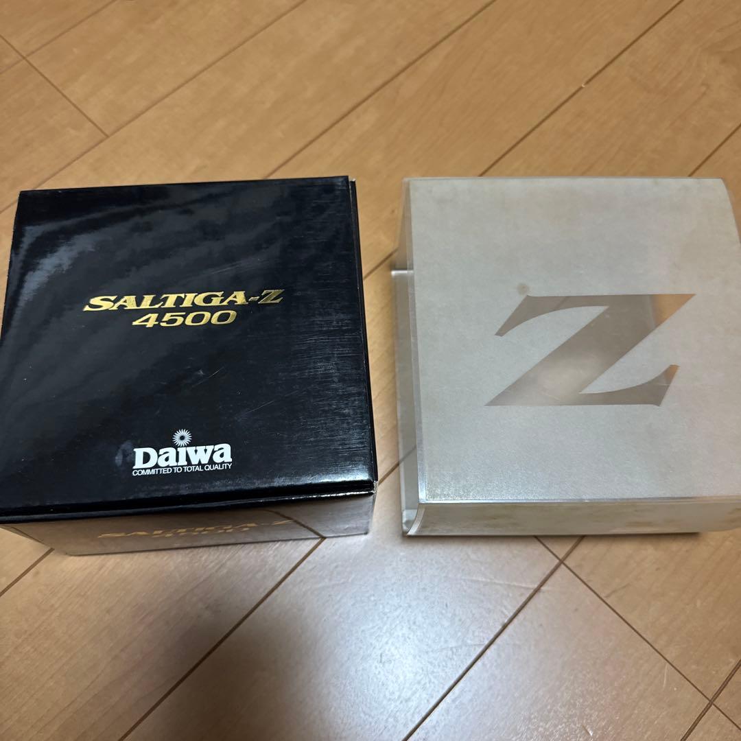 【値下げ】Daiwa SALTIGA Z4500