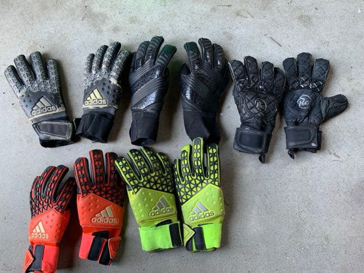 キーパーグローブまとめ売り