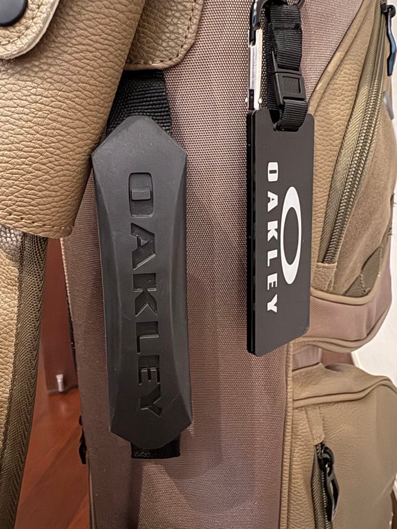 OAKLEYスカル17.0キャディーバッグ