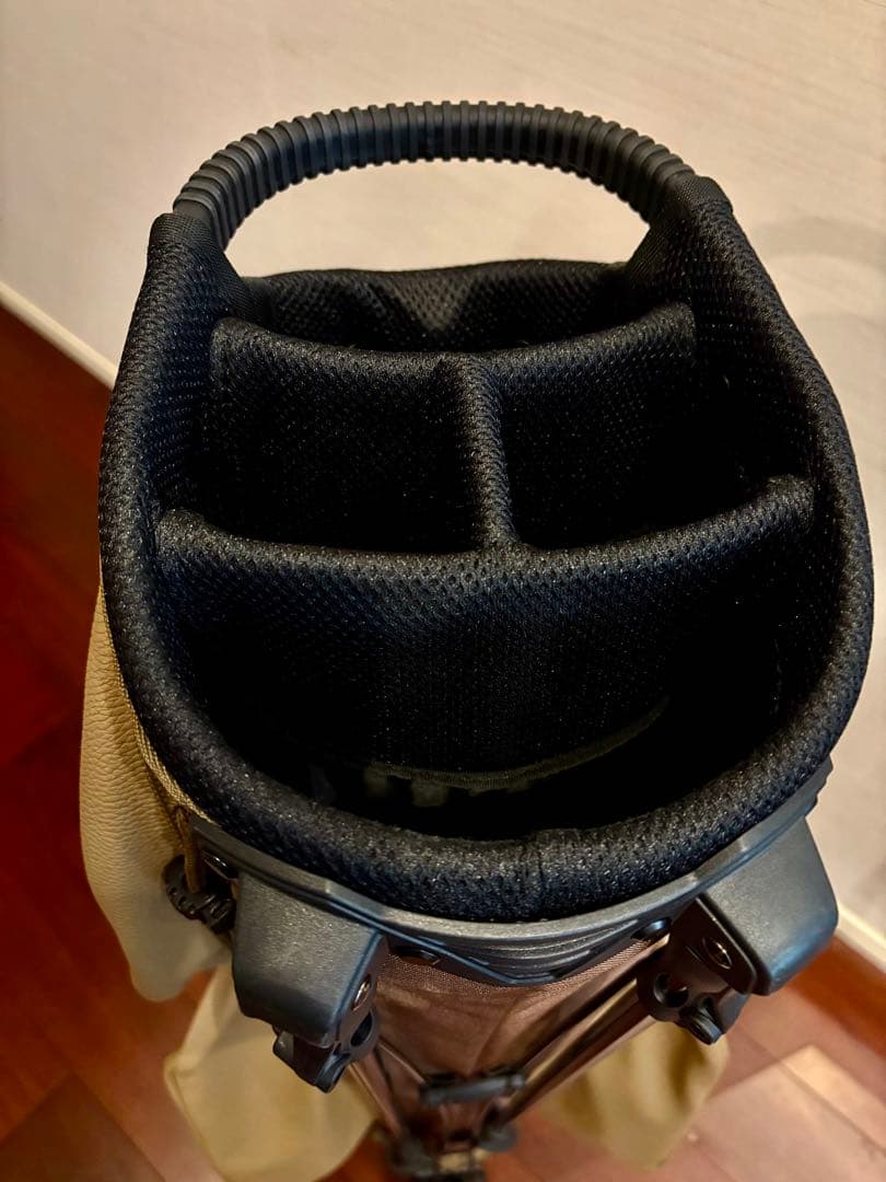 OAKLEYスカル17.0キャディーバッグ