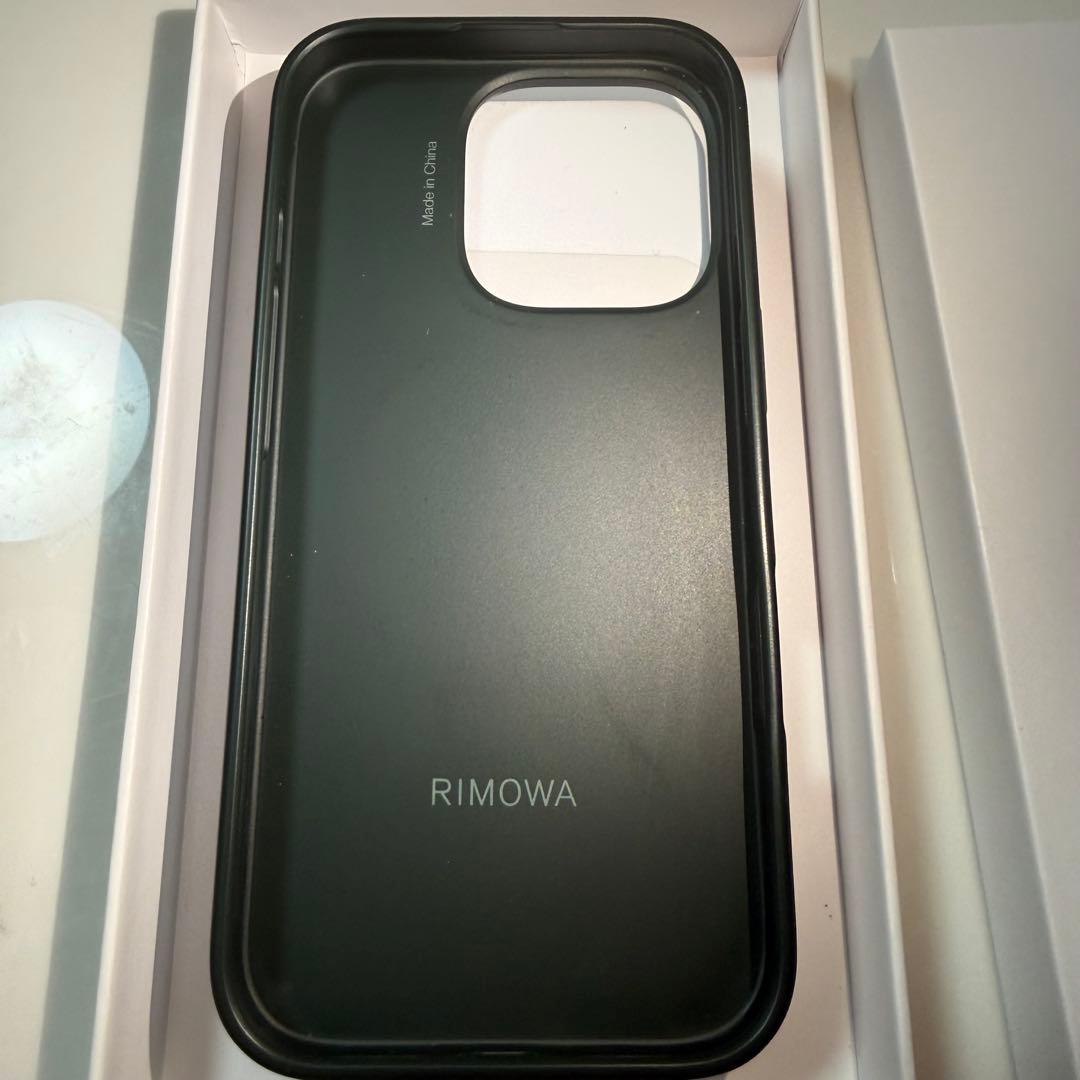 RIMOWA iPhone 16Pro用 iMagSafe 対応ケース グリーン