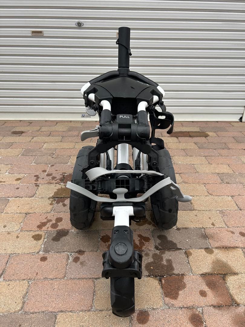 Clicgearゴルフ手引きカート　(折りたたみ式)