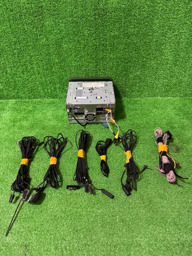 カロッツェリア 地デジメモリーナビゲーション AVIC-MRZ009 - メルカリ