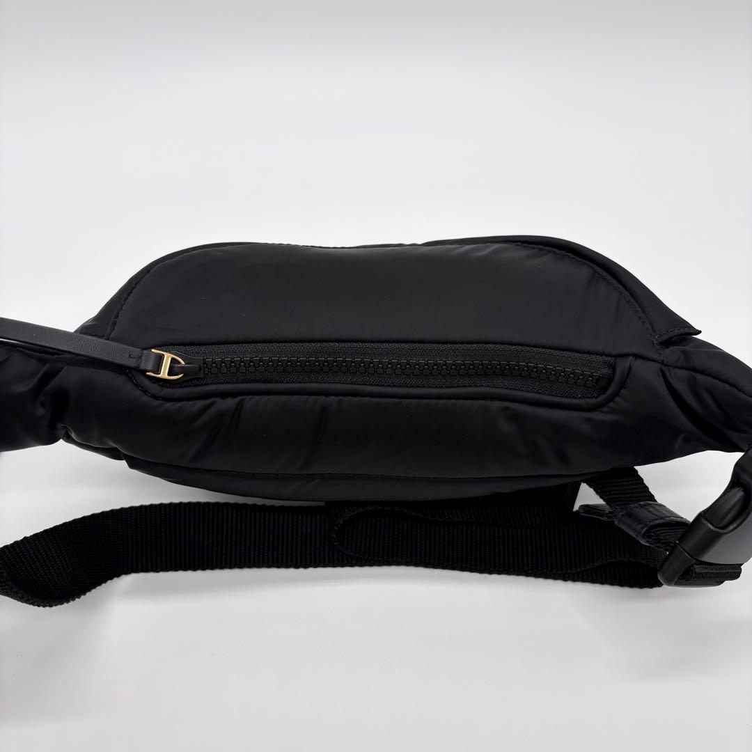 極美品✨トリーバーチ ボディバッグ エラ ベルトバッグ ナイロ