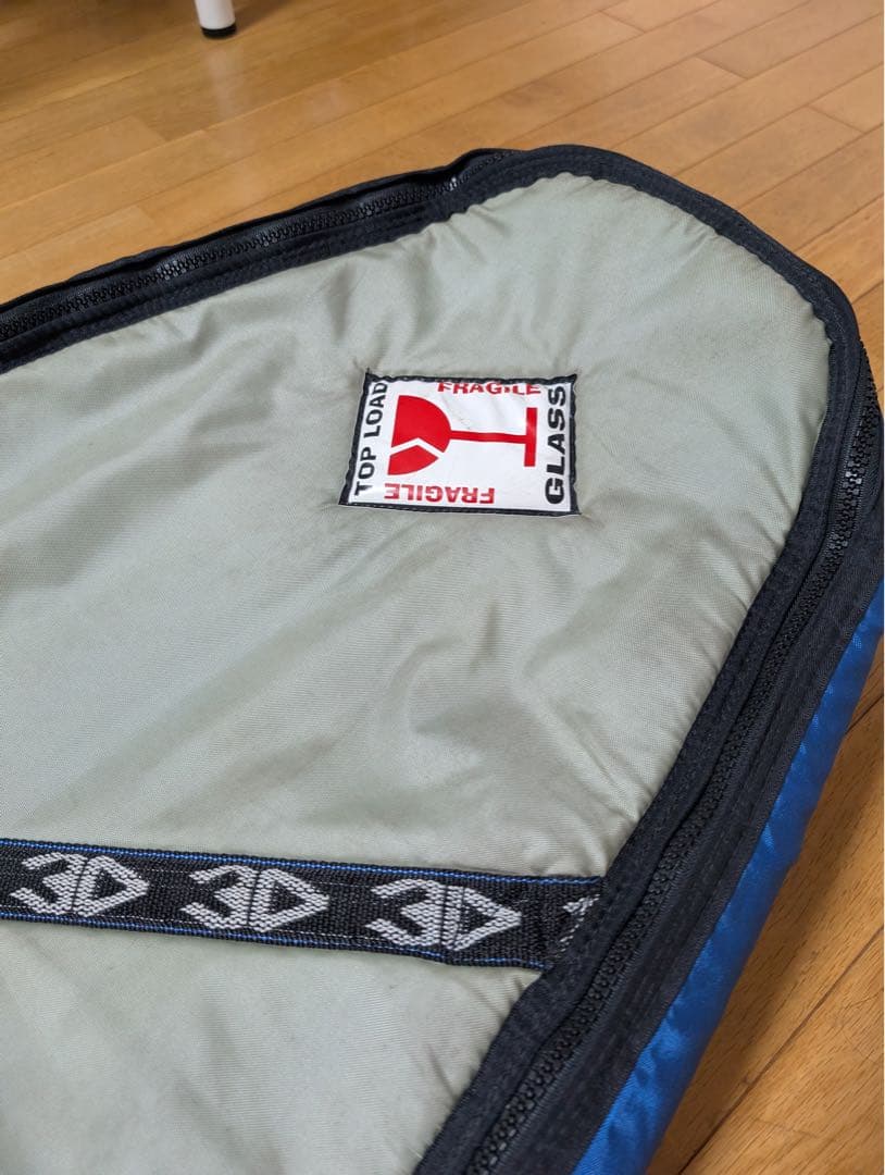 OCEAN&EARTHオーシャンアンドアースハードケース7'0ft 2〜3本用