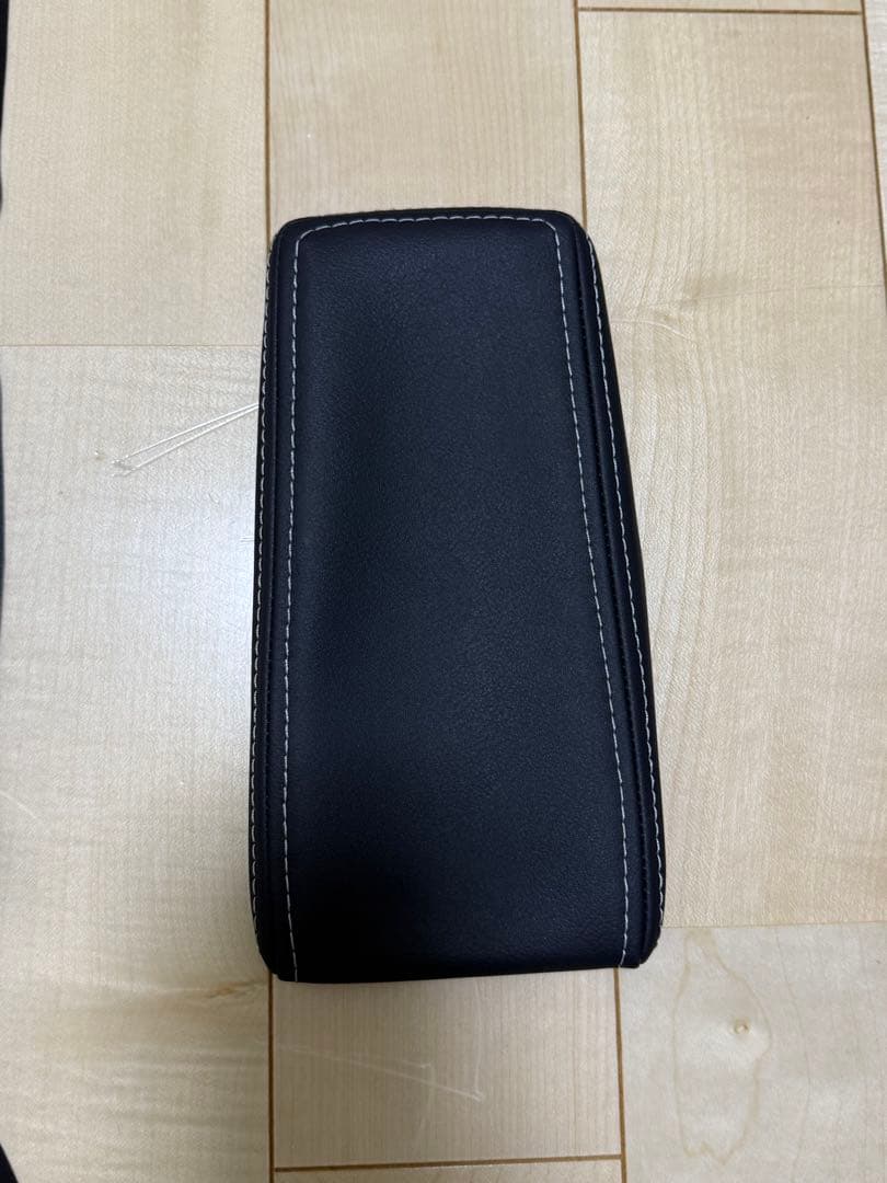 値下NDロードスター用LIBERALコンソール、リッド、センターフード