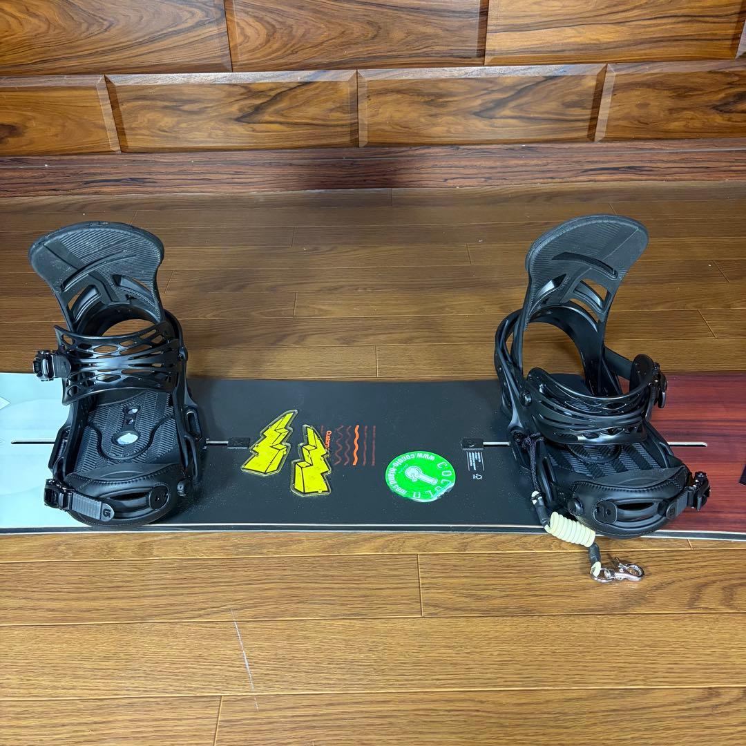 【限定】BURTON CUSTOM FLYING V 156cm バートン 美品
