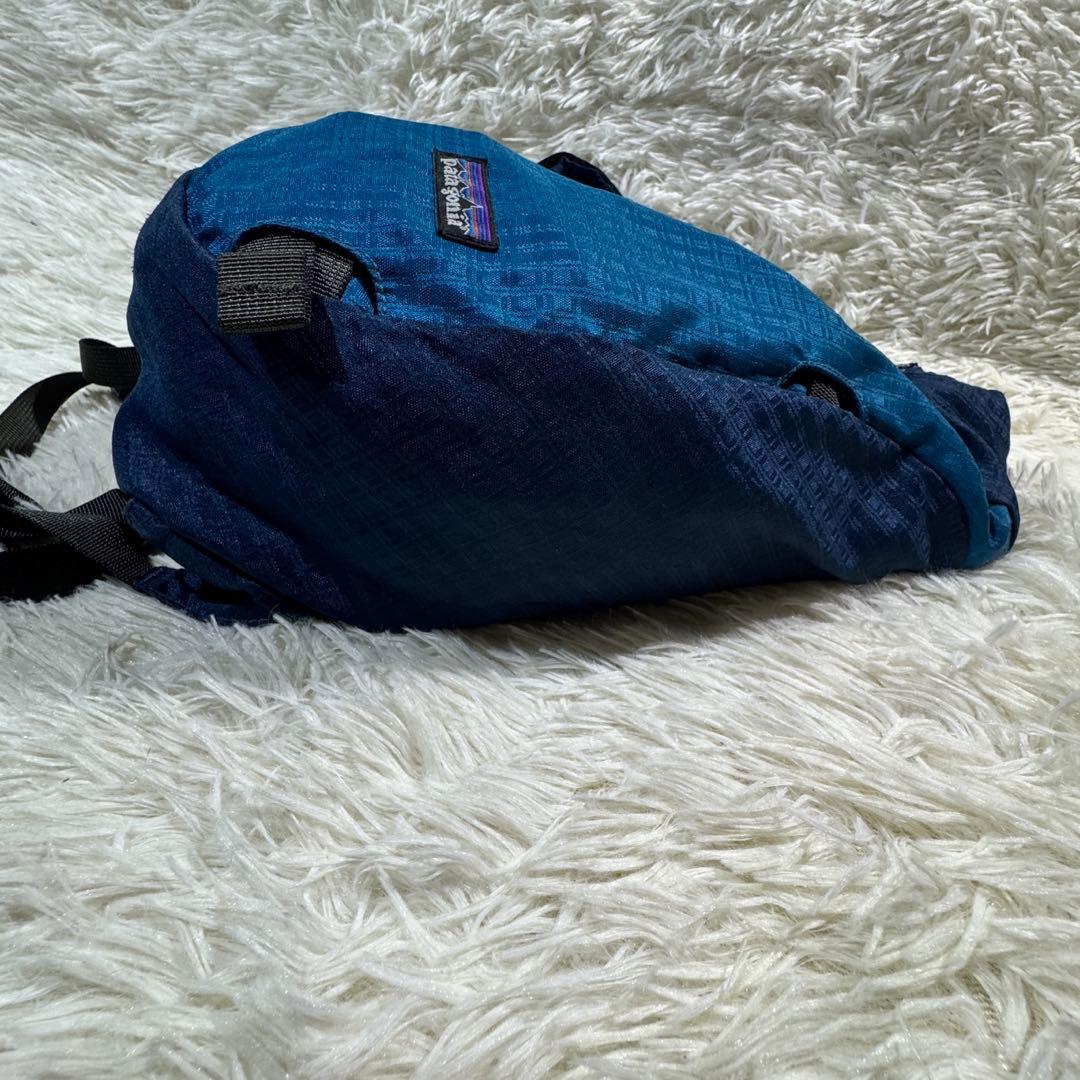 00s 廃盤 パタゴニア アトム スリングショルダーバッグ 斜め掛け Y2K