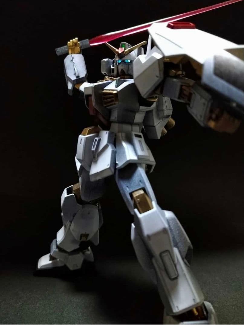 ツインアイ発光！　ガンダムMkⅡ　ロールアウト風　組立・塗装済　完成品　HGUC