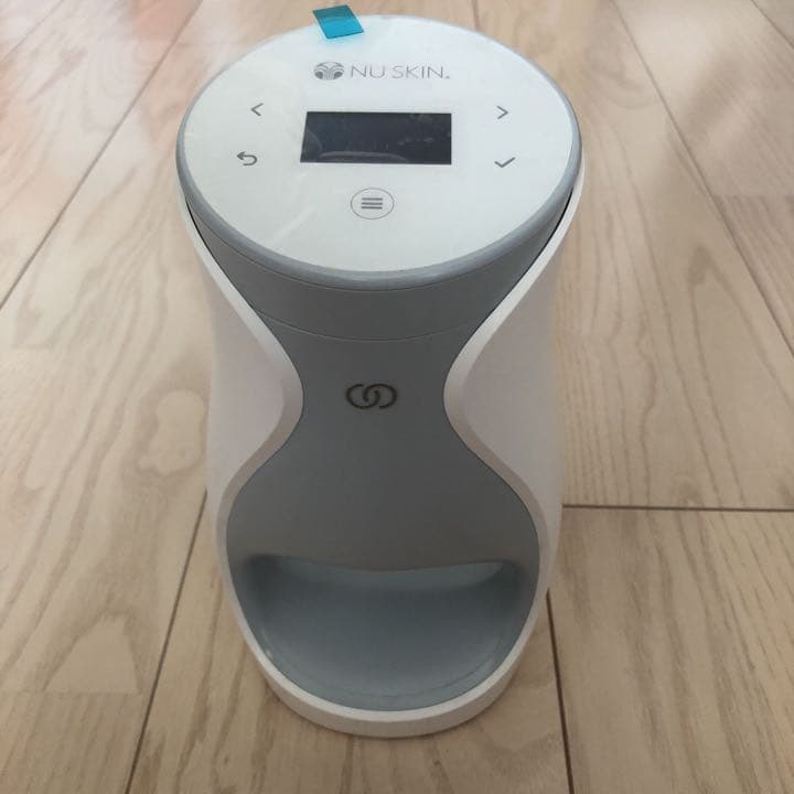 ニュースキン genLOC Me® 本体 genLOC Me®