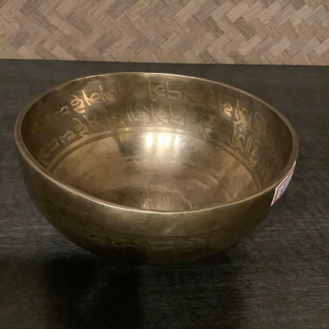 かずさん専用 no51 チベット産 シンギングボウル 新品 15cm 生命の花