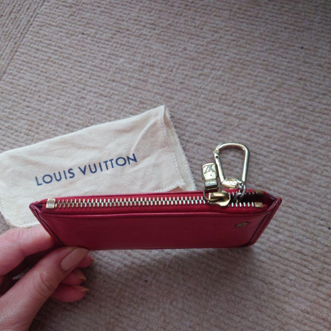 ルイヴィトン キーケース エピ 赤 小銭入れ ポシェット クレ コイン