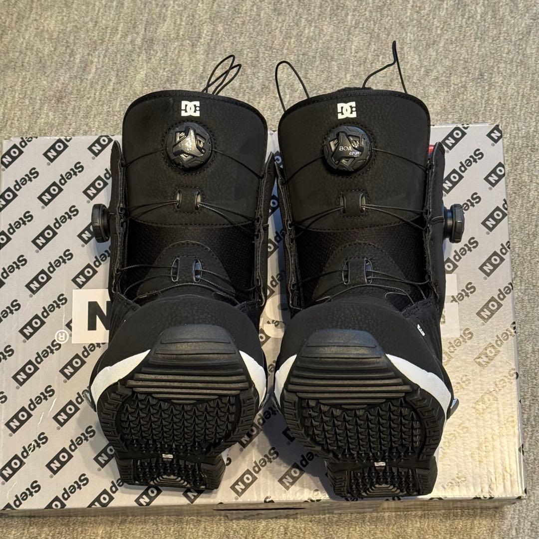 ぺ*様 美品 STEP ON DC JUDGE 26.0cm ディーシー ジャッ