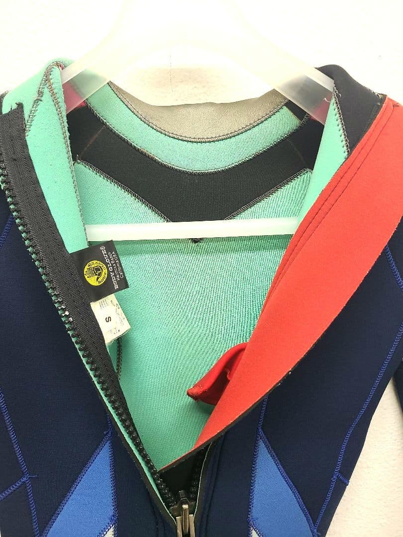 美品 ボディグローブ ロングスリーブスプリング ウェットスーツBODYGLOVE