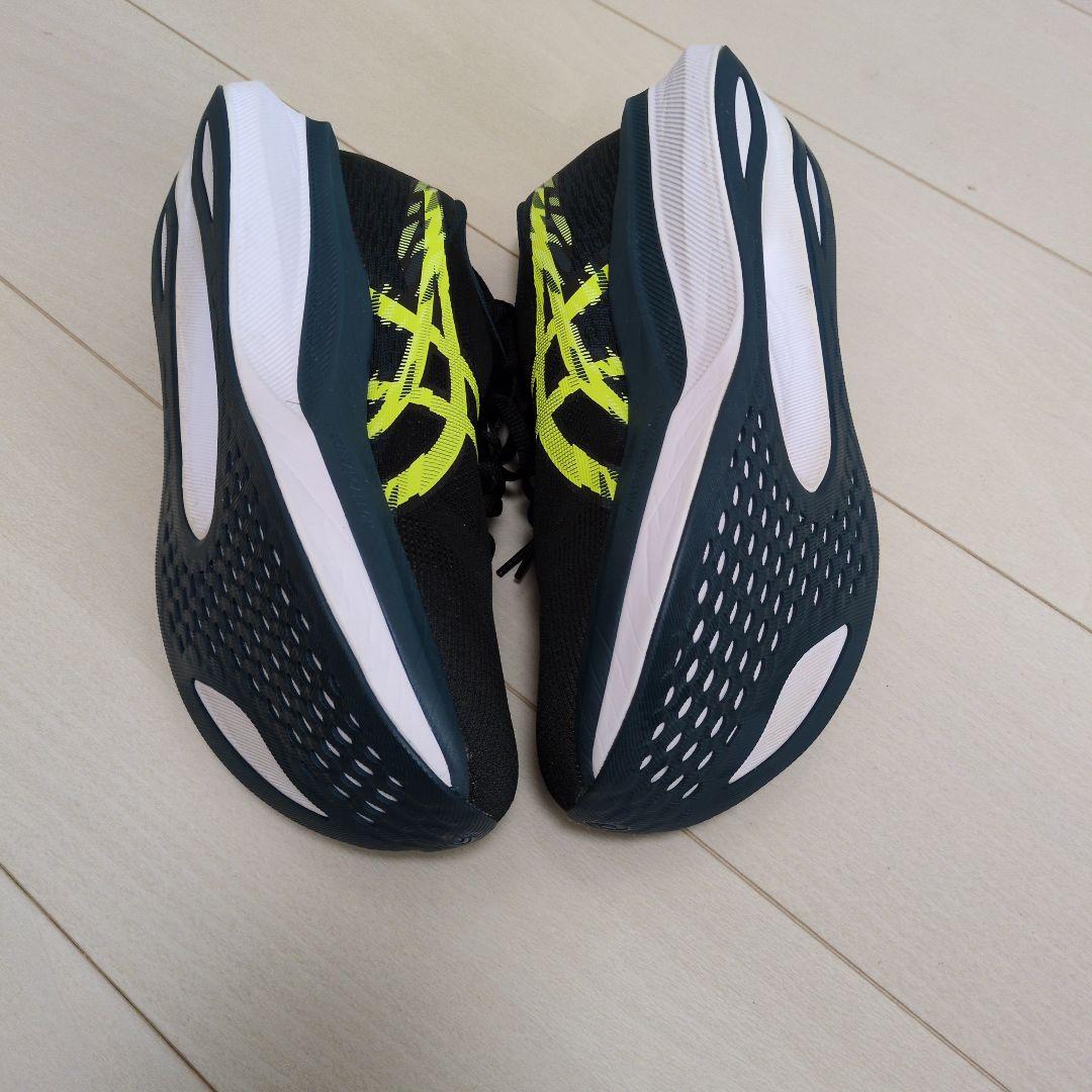 ASICS MAGIC SPEED 4 27.0cm ブラック/イエロー