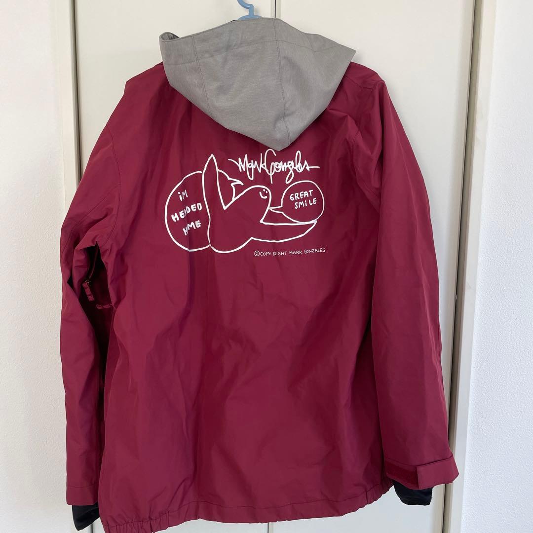 エスケープ　レディース　Ｌサイズ　スノボウェア