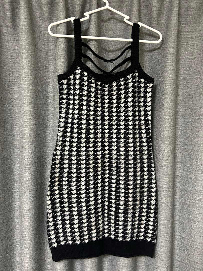 Pium ピウム 千鳥柄ニットワンピカーデセット ブラック