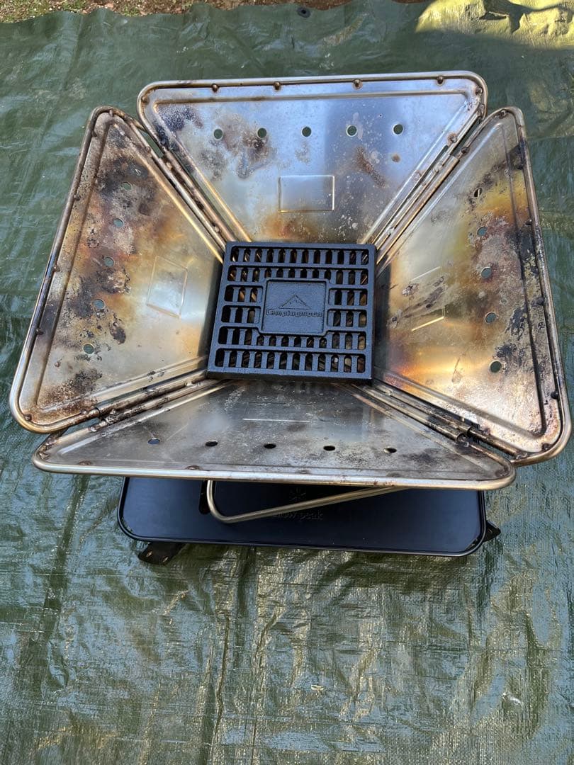 スノーピーク焚火台Lサイズ（旧タイプ・HEAD QUATER）