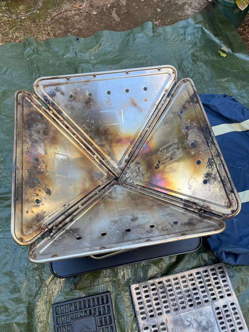 スノーピーク焚火台Lサイズ（旧タイプ・HEAD QUATER）