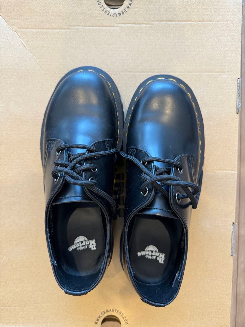 靴 Dr. Martens 1461 Quad