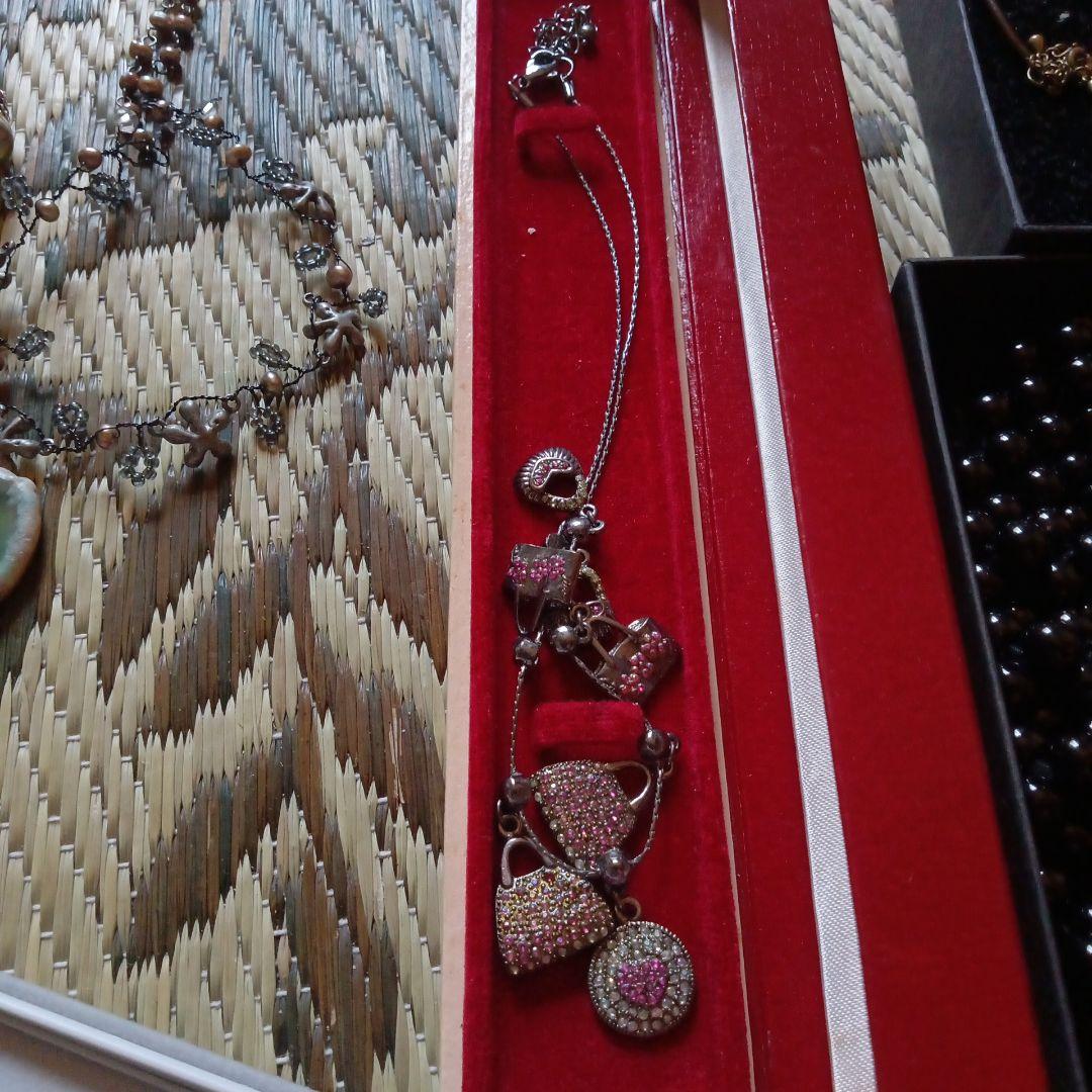 祖母の、遺品 ゴールドチェーンネックレス、ケース付き 数百種類