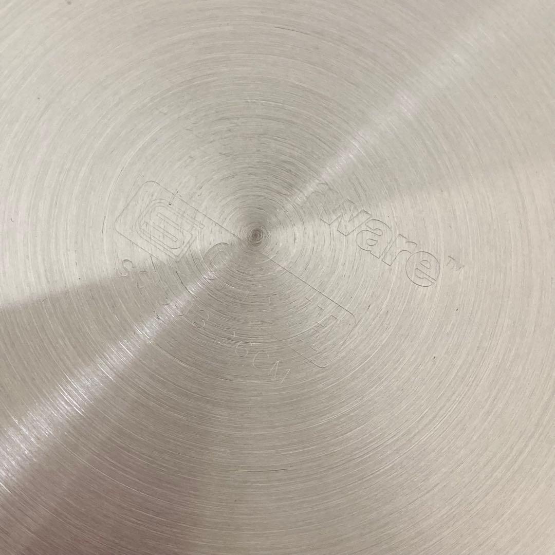 4331-G Tupperwareレインボークッカーフライパン26cm フタ付き