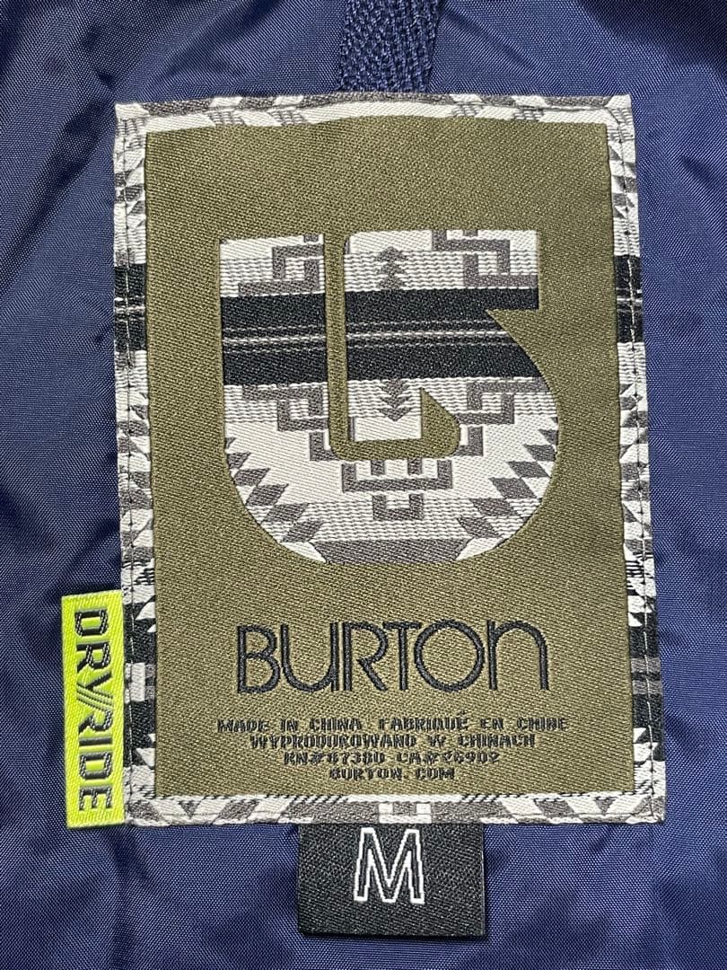 BURTON バートン スノーボードウェア Mサイズ パーカー重ね着風ジャケット