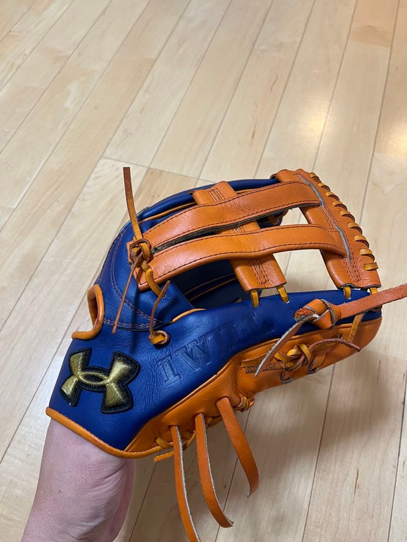 アンダーアーマ　軟式　グローブ 青　オレンジ　オーダー　中古　オールラウンド