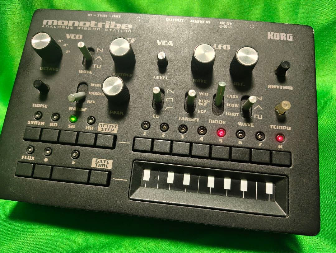 鍵盤楽器 KORG monotribe