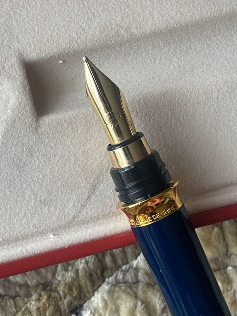 S.T.Dupont デュポン　万年筆　ボルドーカラー　Ｋ18 750