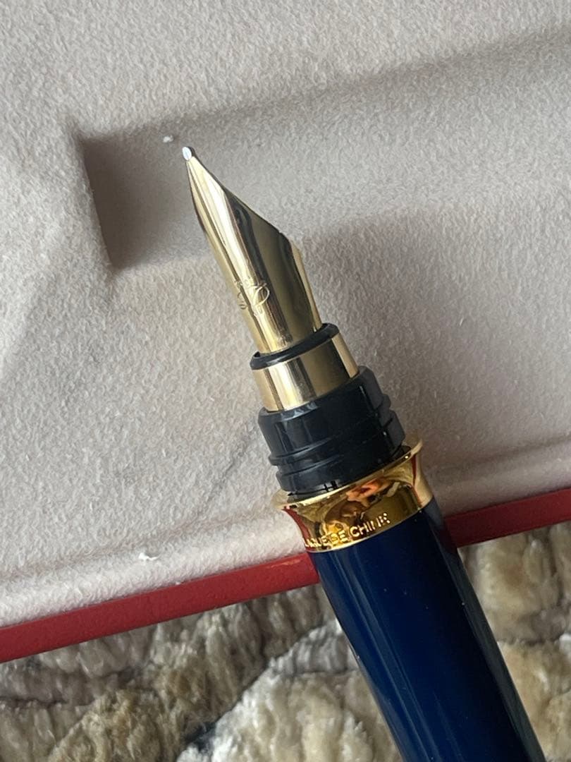 S.T.Dupont デュポン　万年筆　ボルドーカラー　Ｋ18 750