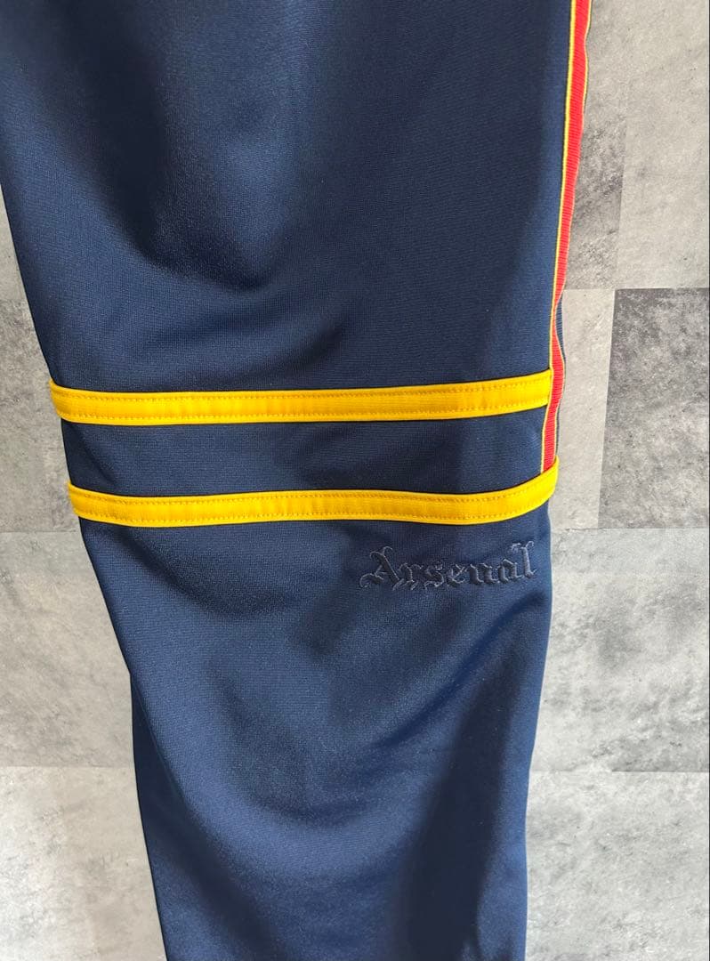 新品　アディダスadidas アーセナルFC トラックパンツ スリーストライプ