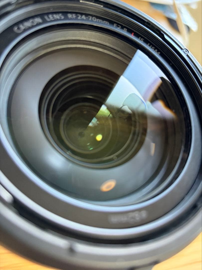 ⭐︎yoshi⭐︎Canon RF 24-70mm F2.8 L レンズ