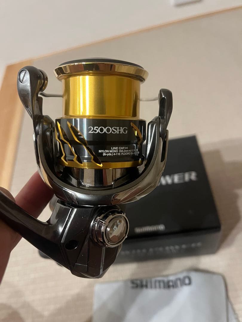 C*n様 シマノ 20ツインパワー 2500SHG