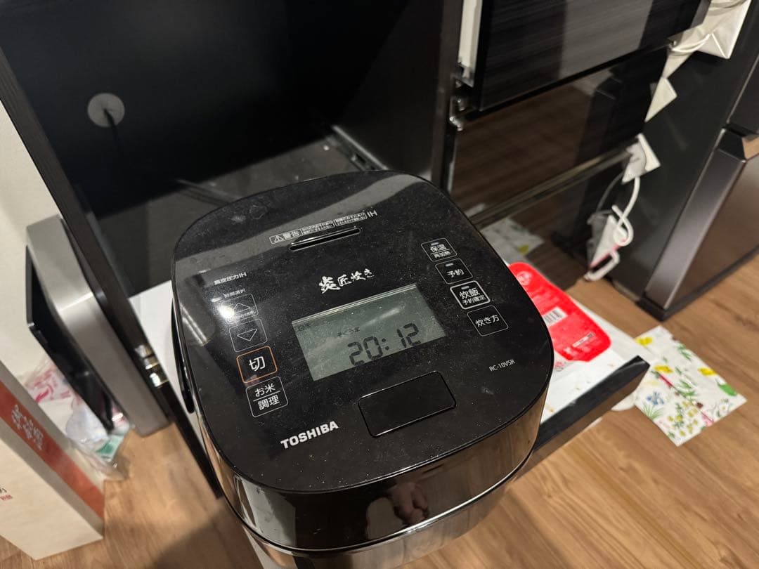 送料込み⭐︎美品 食器棚 幅900 使用2年半の美品 ブラウン ブラック