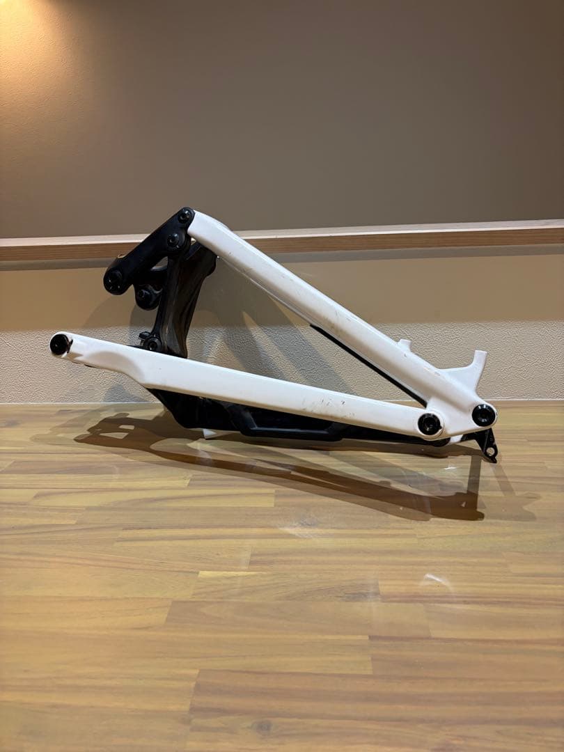 SPECIALIZED ENDURO リア三角フレーム S3 SIZE