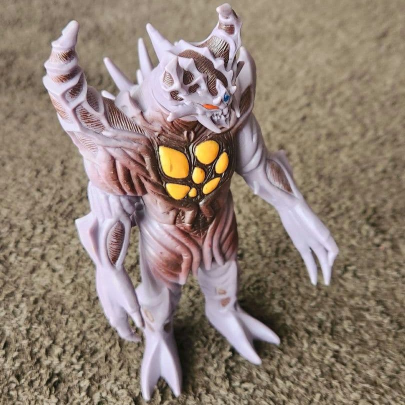 怪獣 セット【ウルトラ怪獣シリーズ】ゴモラ エレキング サタン