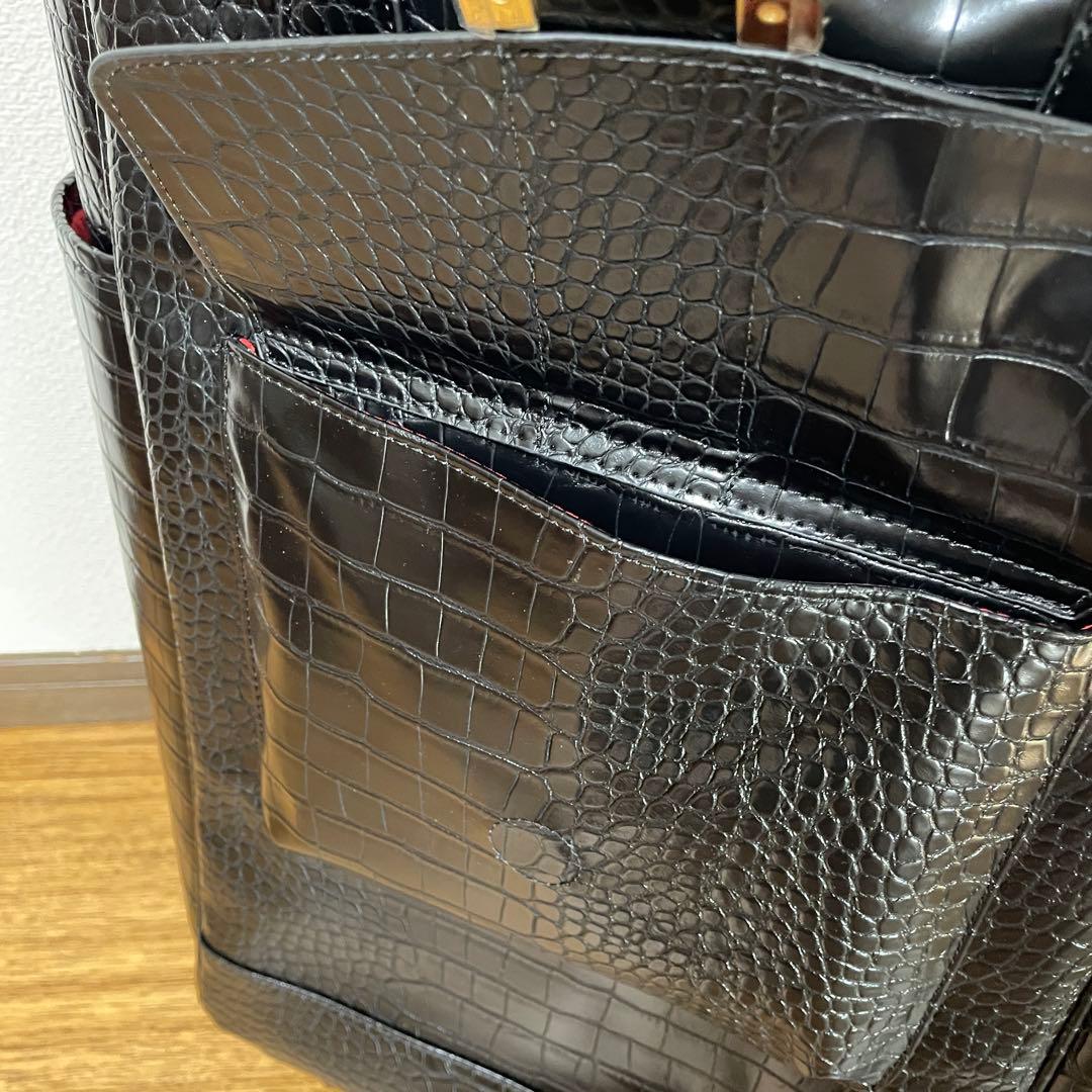 【新品未使用】スワニー SWANYトートキャリー　クロコ型押　４輪　Lサイズ