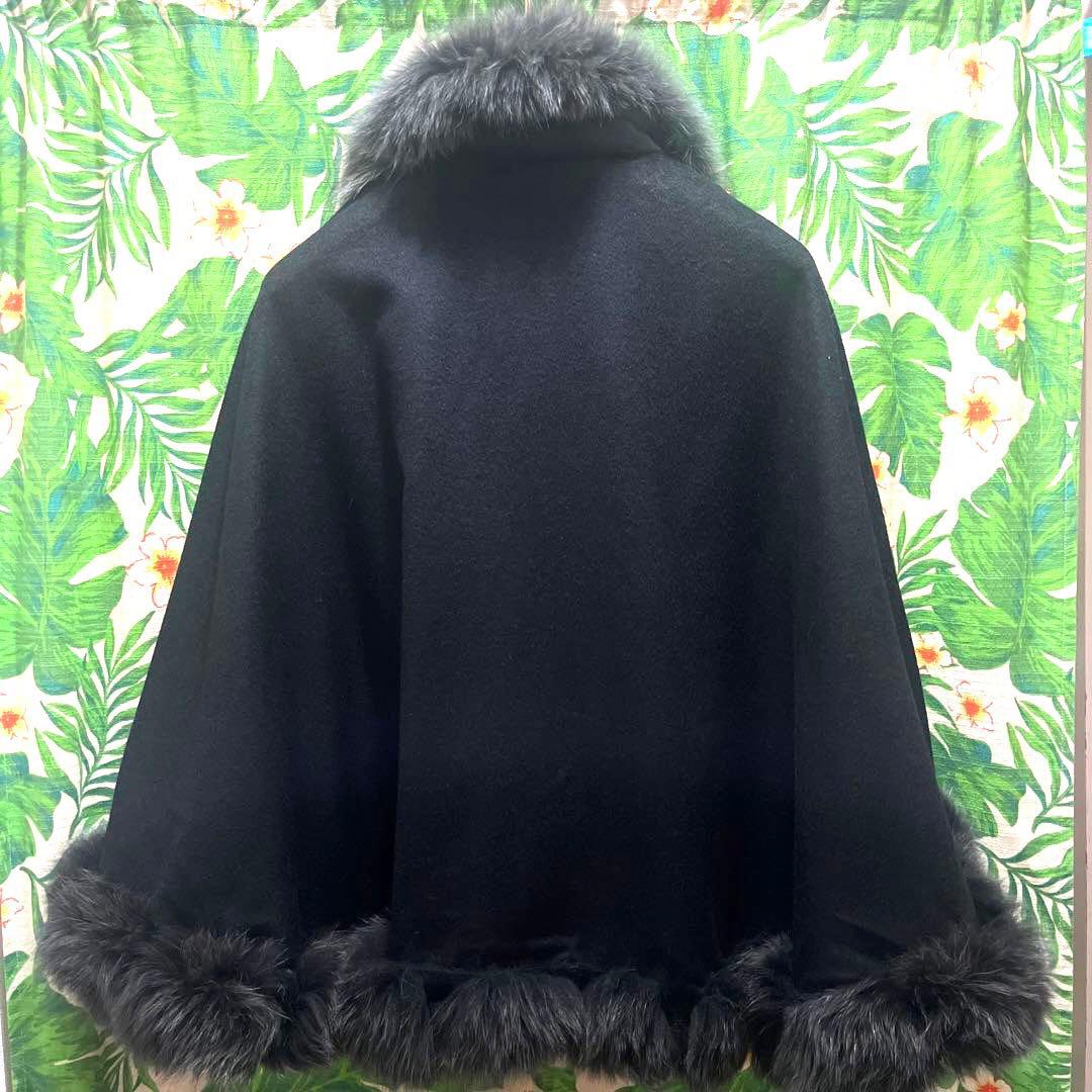 新品タグ付き☆サガファーカシミヤ100%ポンチョ毛皮ブルーフォックス黒