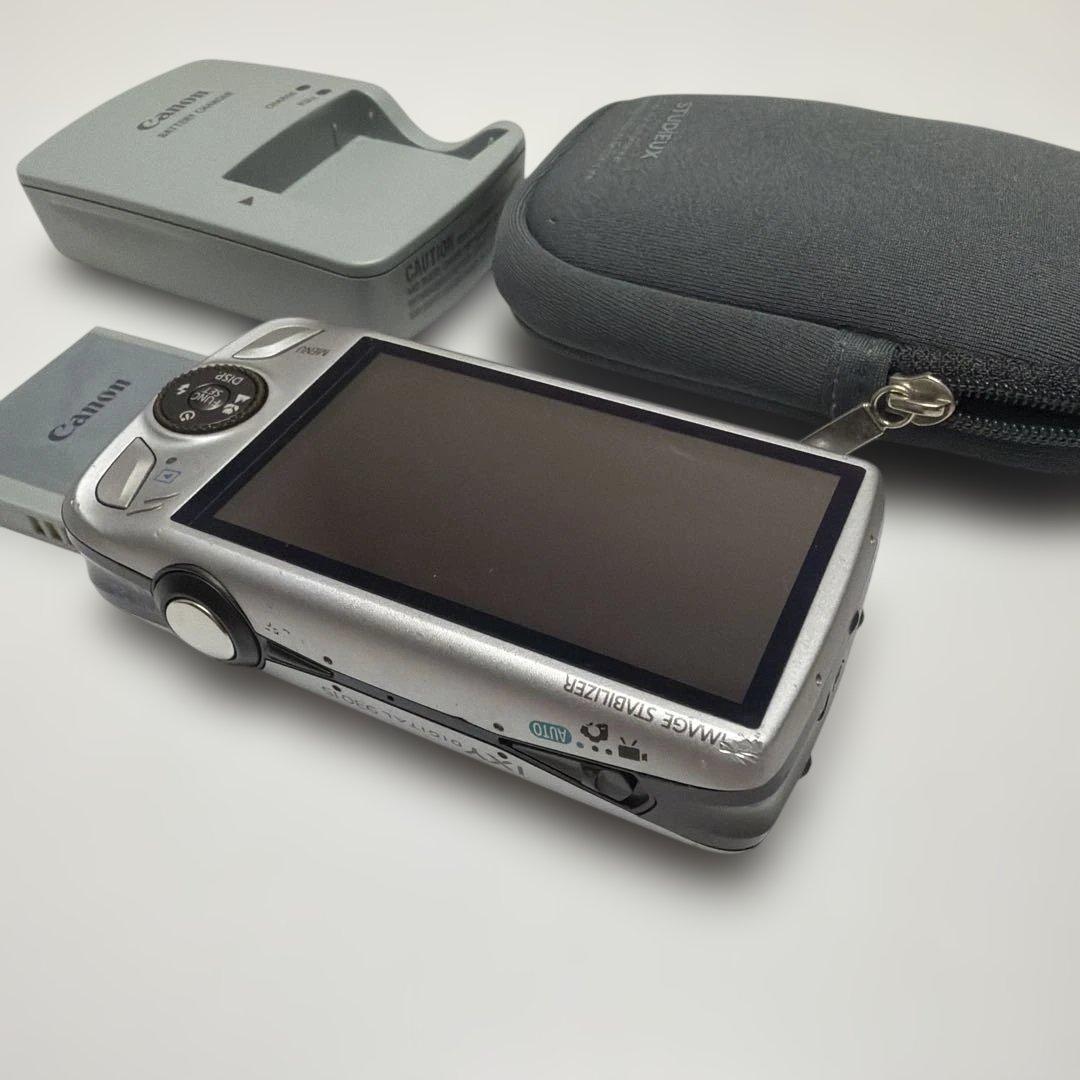 Canon IXY Digital930 IS 本体・バッテリー・充電器・ケース