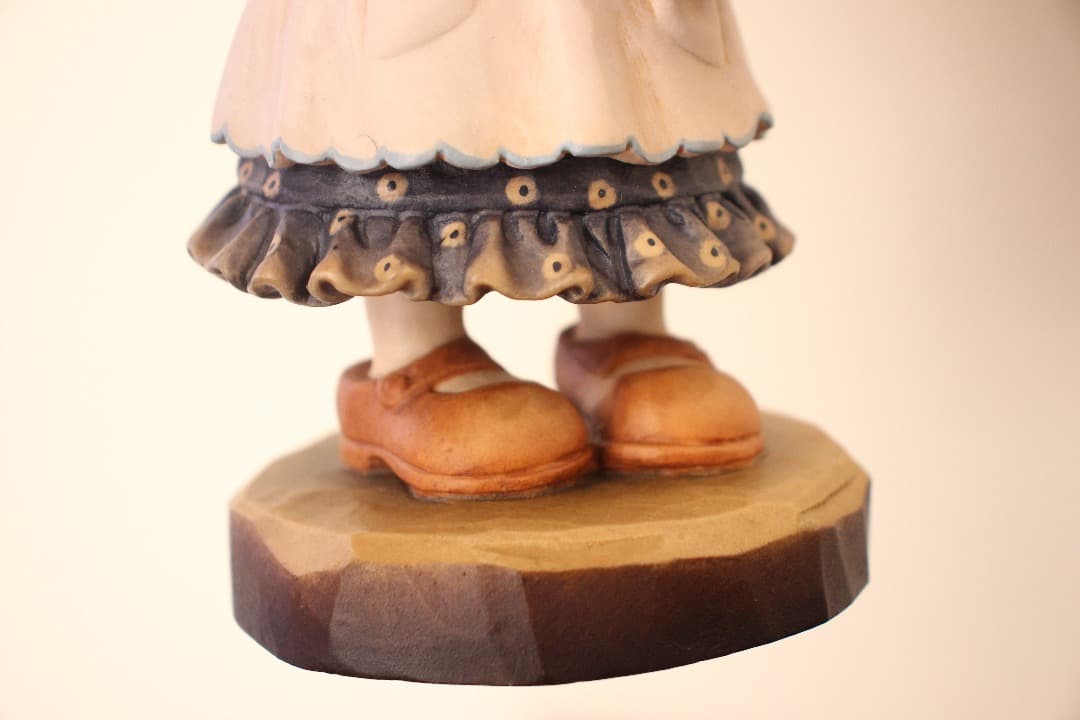 イタリア ANRI社 サラ・ケイ マイフェイバリットドール 手彫り 木彫り人形